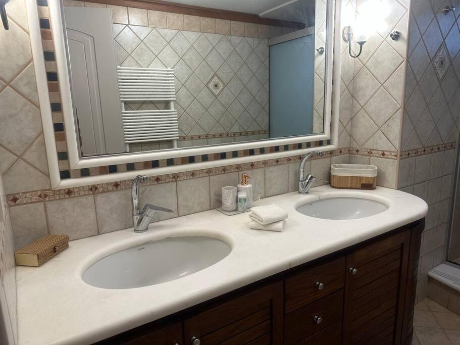 Seamplicity Cozy Apartment Heraklion  Bagian luar foto