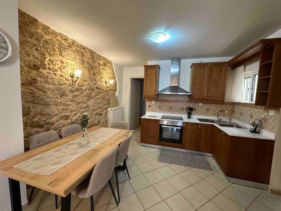 Seamplicity Cozy Apartment Heraklion  Bagian luar foto