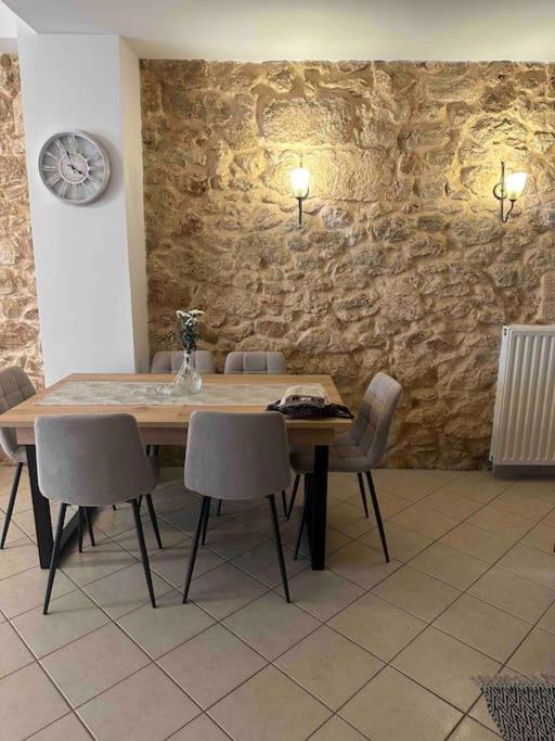 Seamplicity Cozy Apartment Heraklion  Bagian luar foto